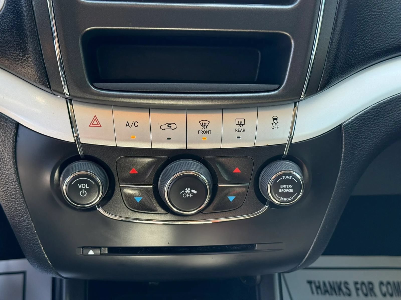 Used 2020 Dodge Journey SE w/ SE Popular Equipment Group FWD image 23