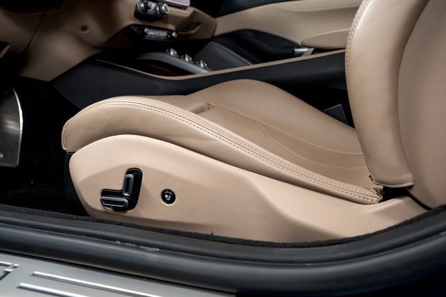 Certified 2019 Ferrari Portofino image 24