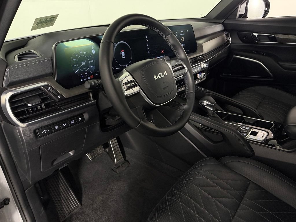 Used 2025 Kia Telluride SX X-Line AWD/4WD image 11