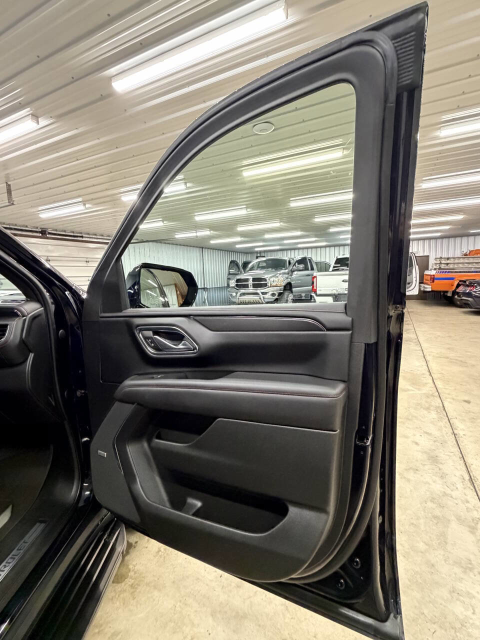 Used 2022 Chevrolet Tahoe RST w/ Sport Performance Package image 27