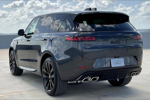 New 2025 Land Rover Range Rover Sport Dynamic SE image 3