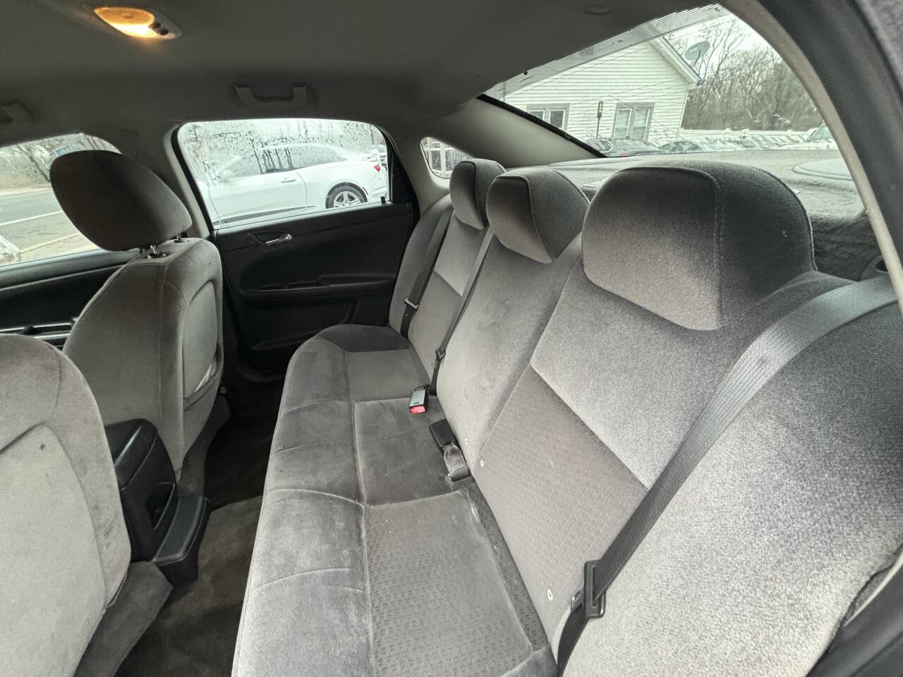 Used 2009 Chevrolet Impala LT image 12