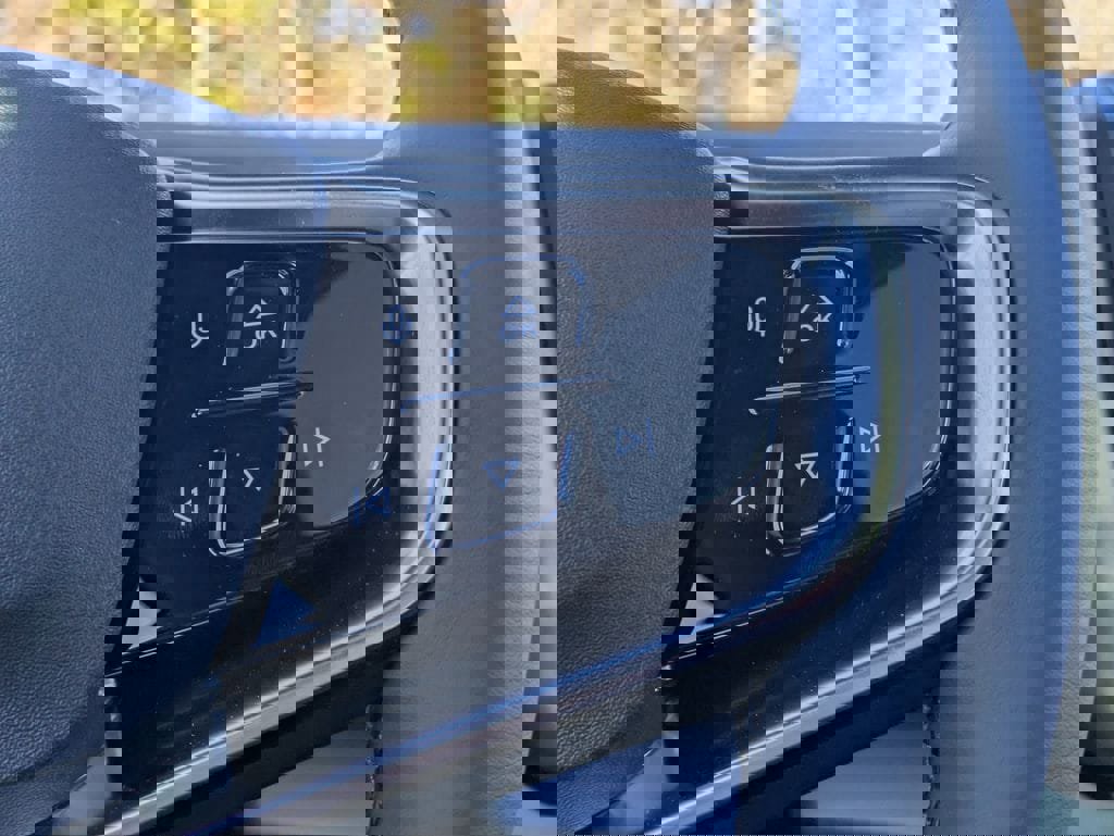 New 2026 Volvo EX30 Plus w/ Protection Package Premier image 34