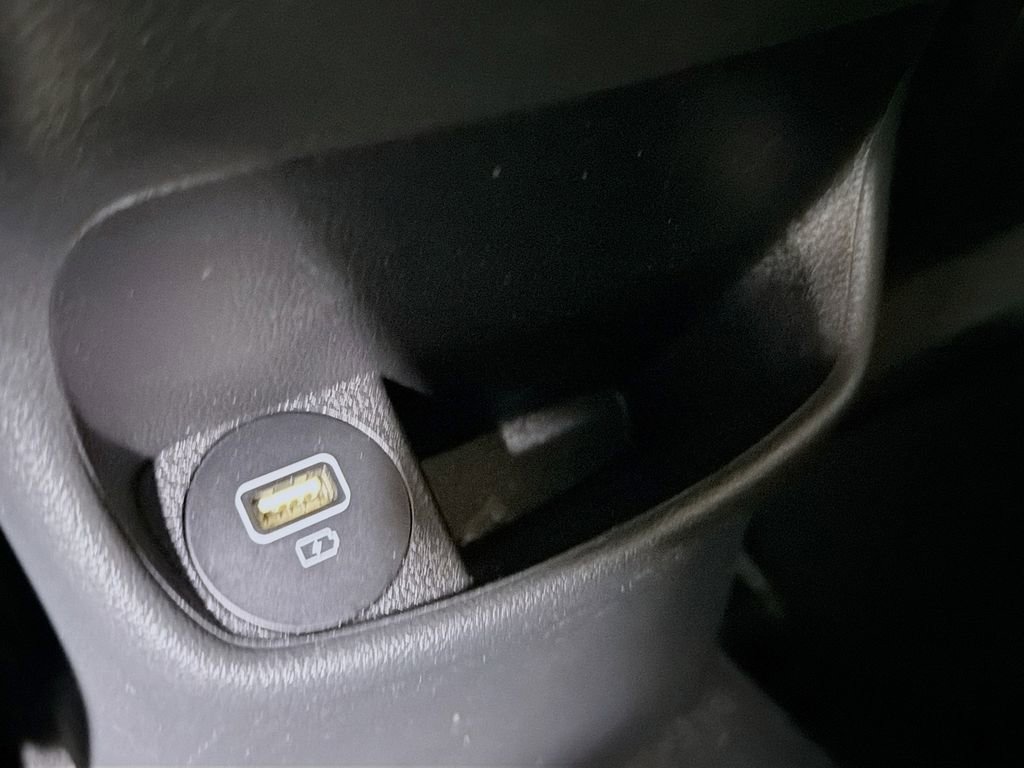 Used 2023 Hyundai Kona SE FWD image 26