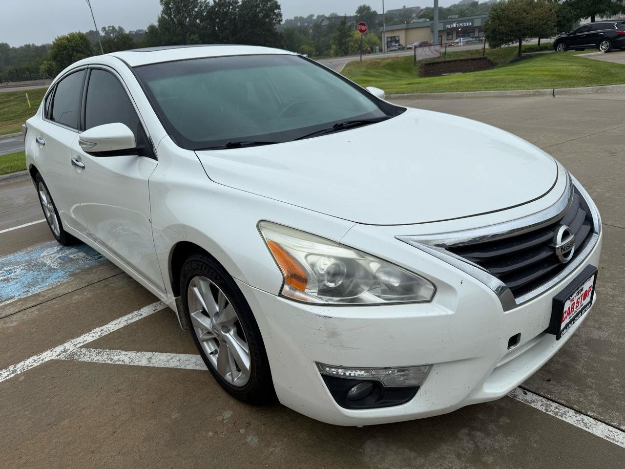 Used 2015 Nissan Altima 2.5 SL w/ Moonroof Package FWD image 5