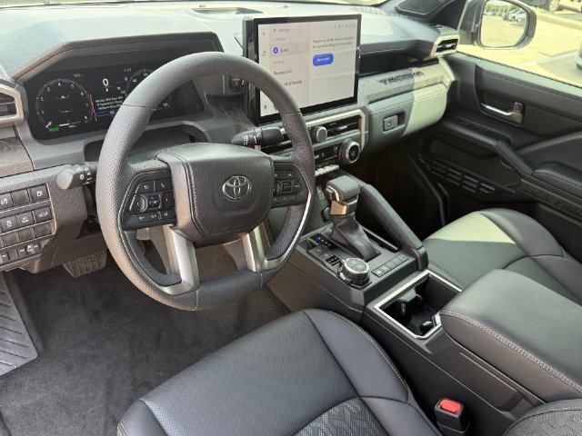Used 2026 Toyota Tacoma Limited AWD/4WD image 12