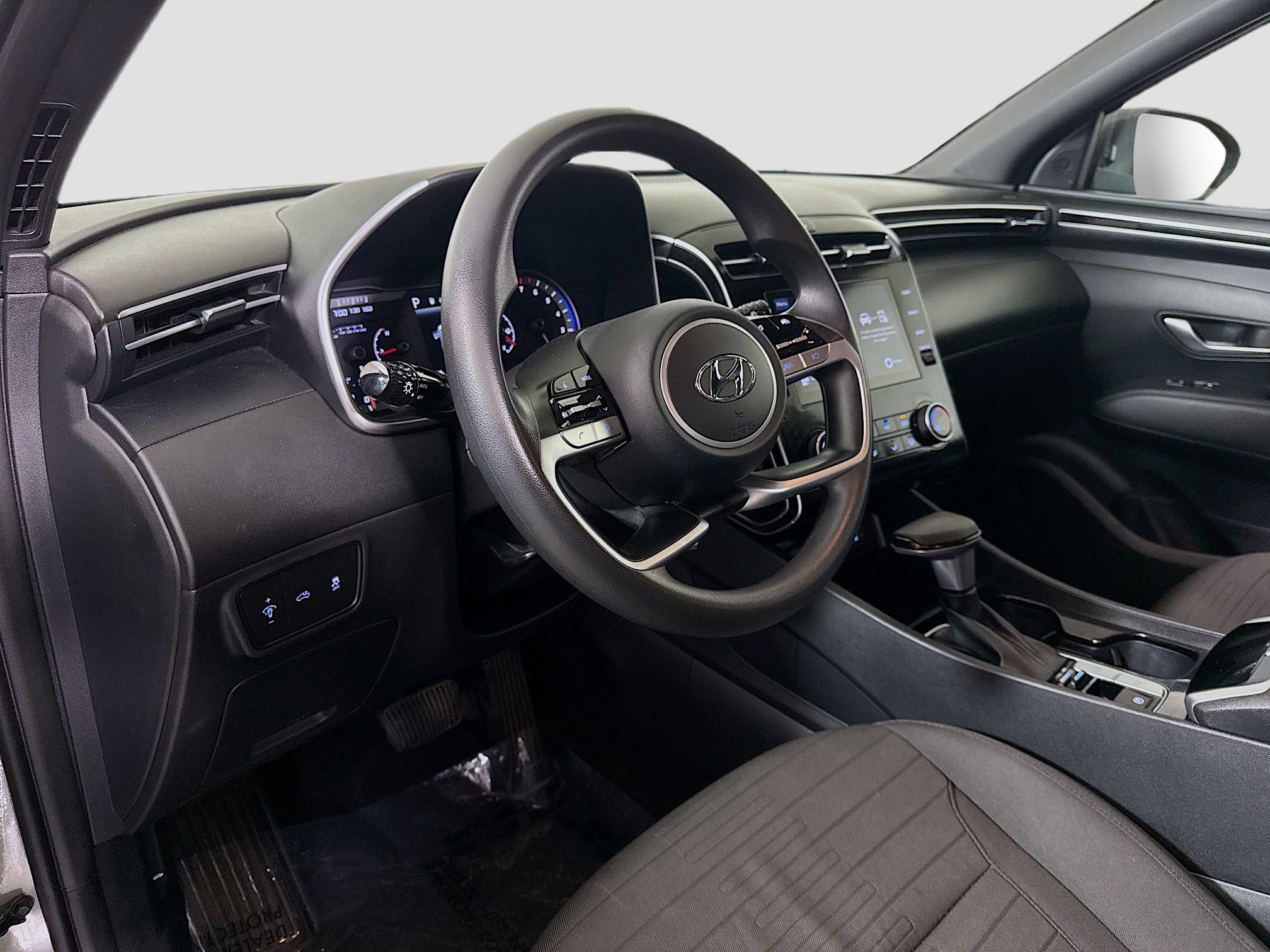 Used 2023 Hyundai Santa Cruz SE image 22