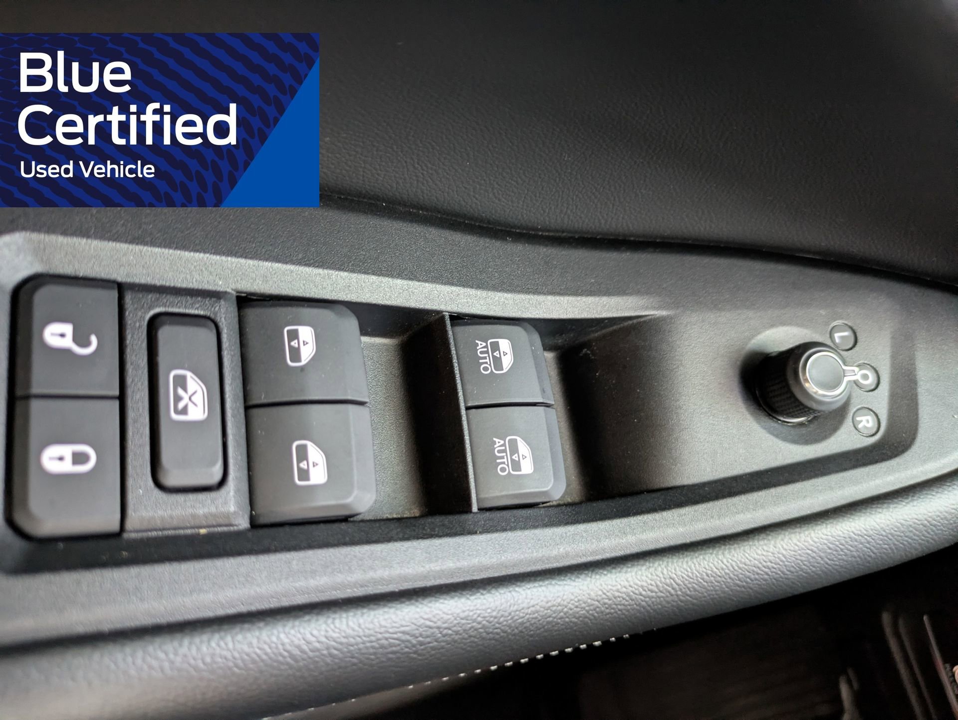 Used 2023 Jeep Grand Cherokee Limited AWD/4WD image 29