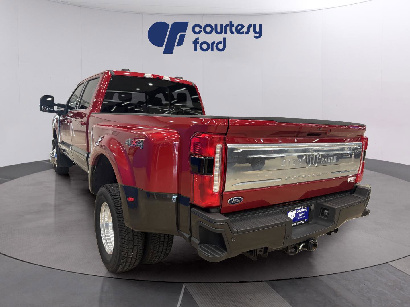 Certified 2024 Ford F350 King Ranch AWD/4WD image 5