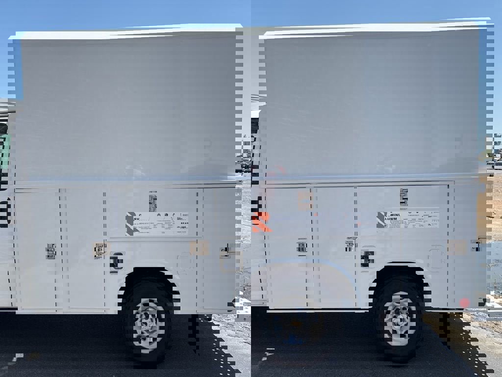 New 2025 Chevrolet Express 3500 w/ Power Convenience Package image 8