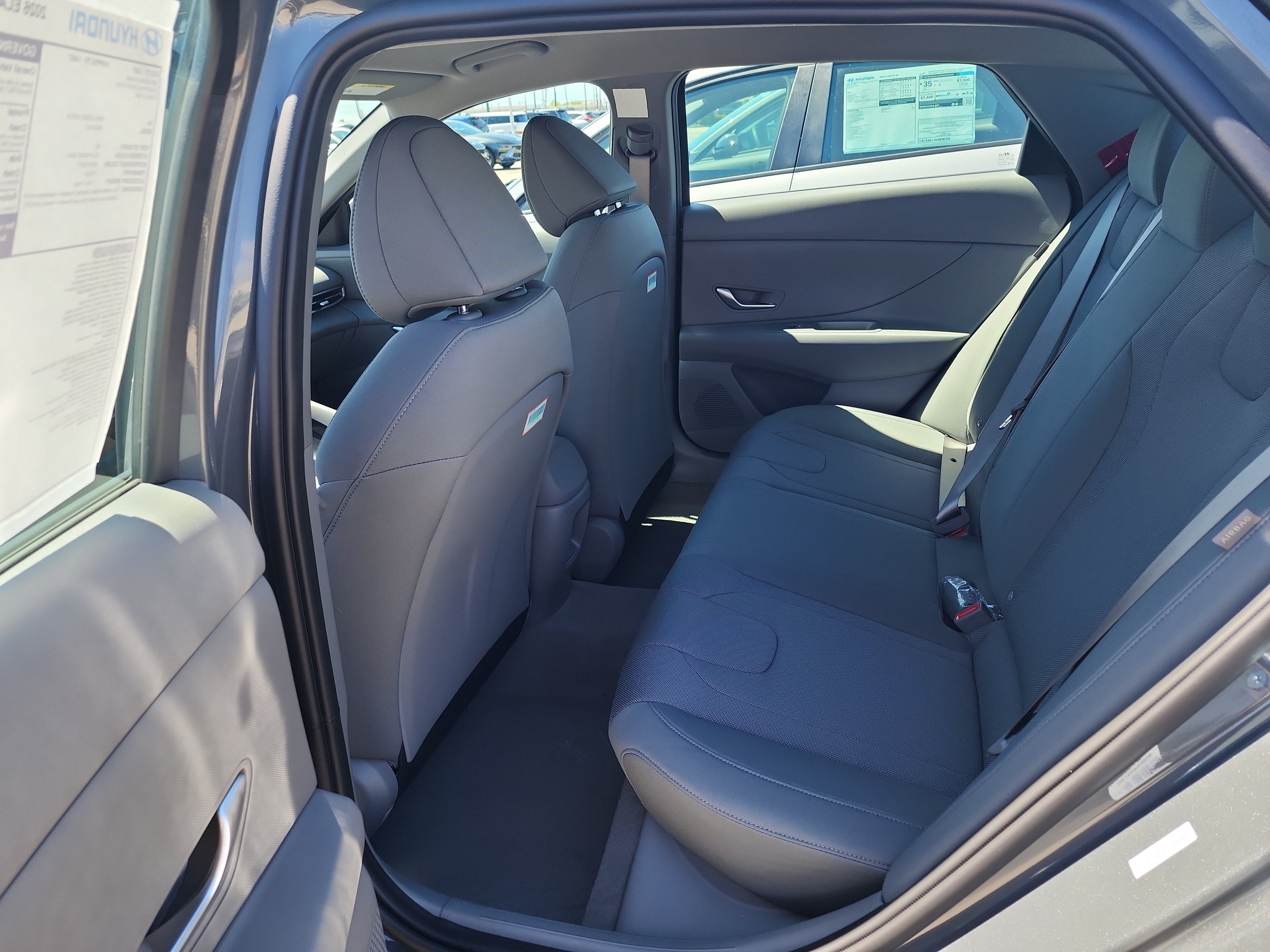 New 2026 Hyundai Elantra SE FWD image 12