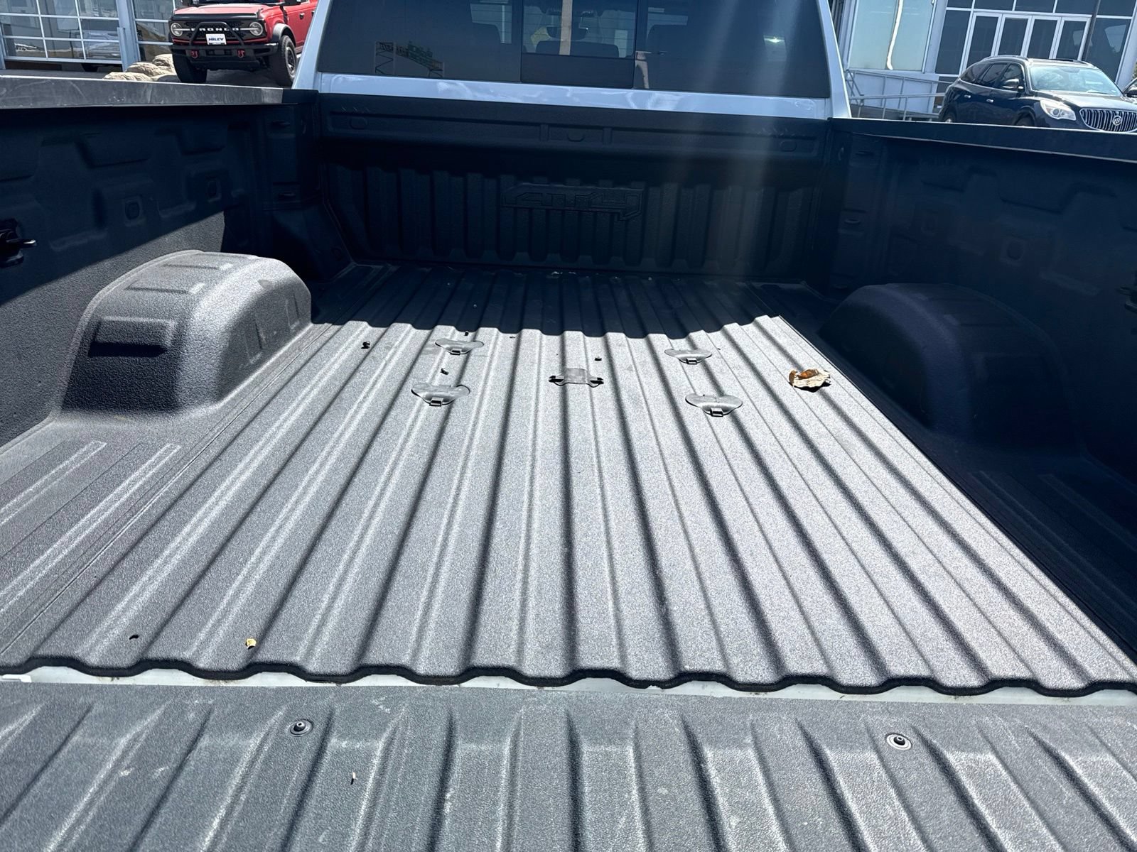 Used 2023 GMC Sierra 3500 AT4 w/ AT4 Premium Plus Package AWD/4WD image 10