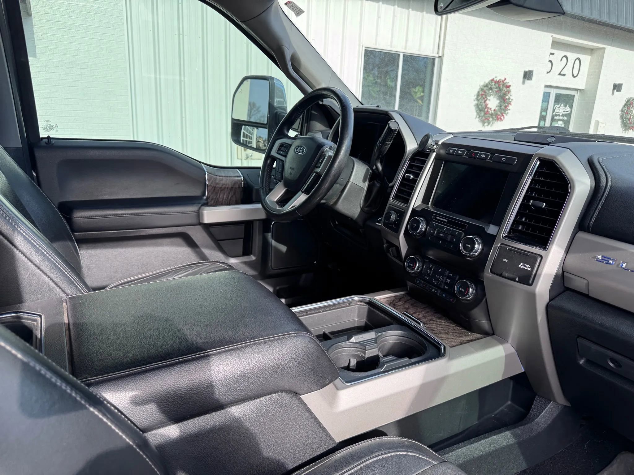 Used 2019 Ford F250 Lariat w/ Lariat Ultimate Package image 13