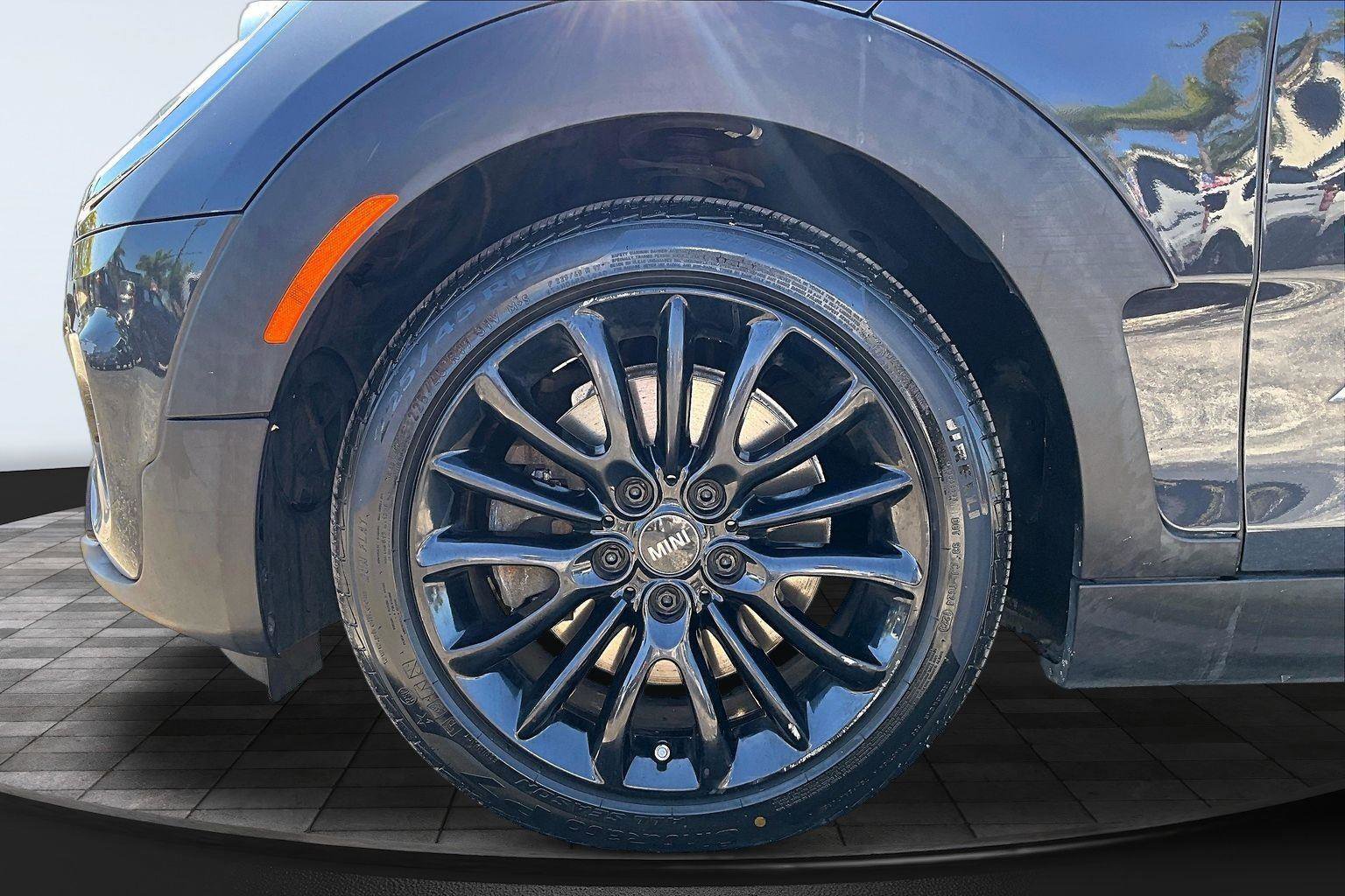 Used 2019 MINI Cooper Clubman S AWD/4WD image 36