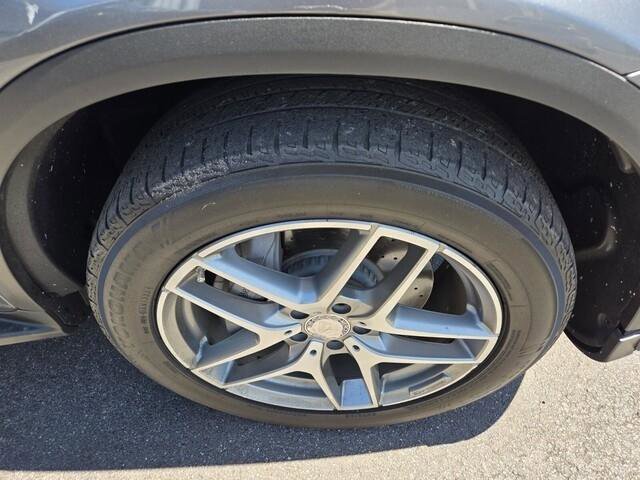 Used 2016 Mercedes-Benz GLC 300 w/ Sport Package image 23