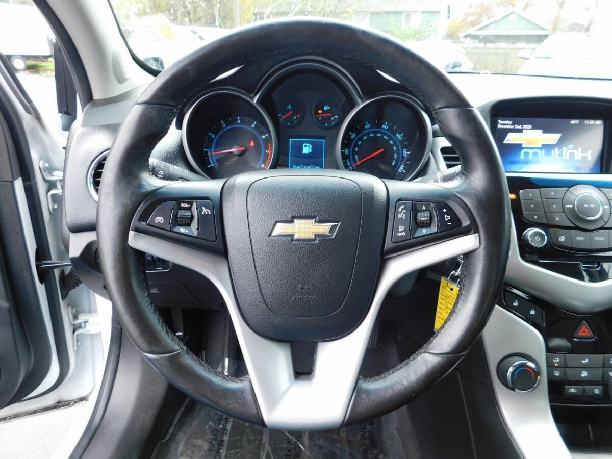 Used 2014 Chevrolet Cruze Eco image 8