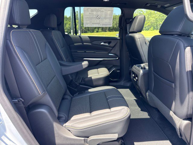 New 2026 Chevrolet Traverse High Country FWD image 14