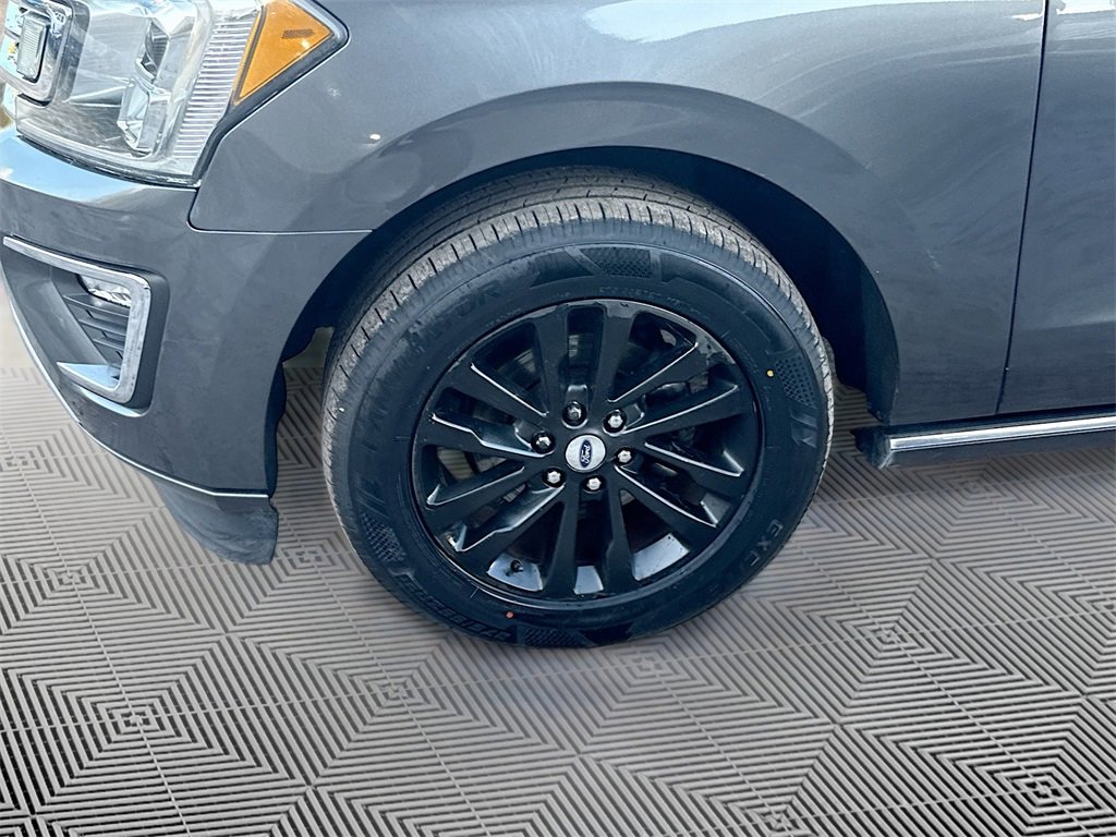 Used 2020 Ford Expedition Max Limited image 35