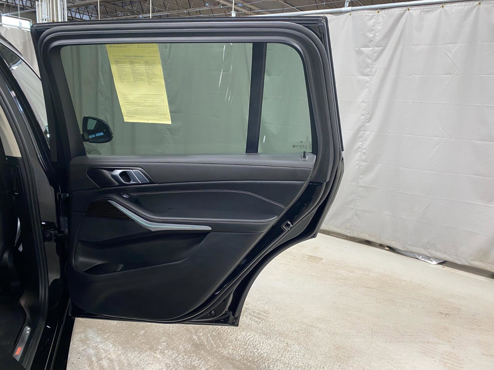 Certified 2023 BMW X7 xDrive40i w/ Parking Assistance Package image 25