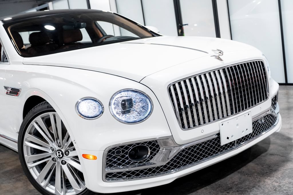 Used 2023 Bentley Flying Spur W12 AWD/4WD image 13