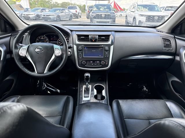 Used 2016 Nissan Altima 2.5 SL w/ 2.5 Technology Package FWD image 18