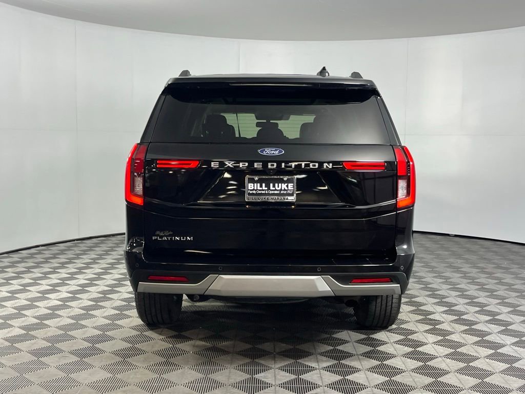 Used 2025 Ford Expedition Platinum image 7