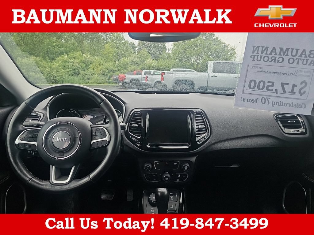 Used 2019 Jeep Compass Limited AWD/4WD image 5