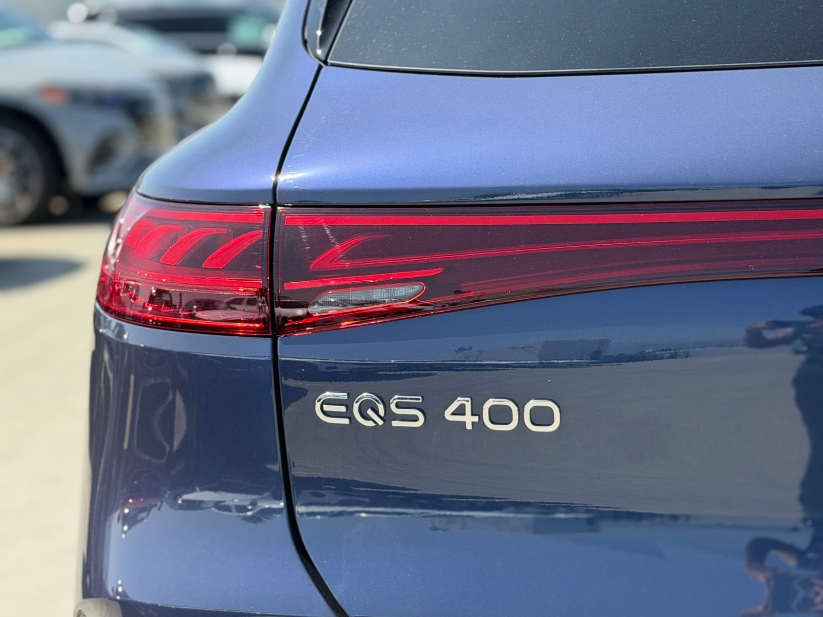 New 2026 Mercedes-Benz EQS 400 4MATIC SUV image 11
