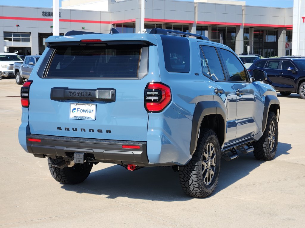 New 2026 Toyota 4Runner SR5 AWD/4WD image 5