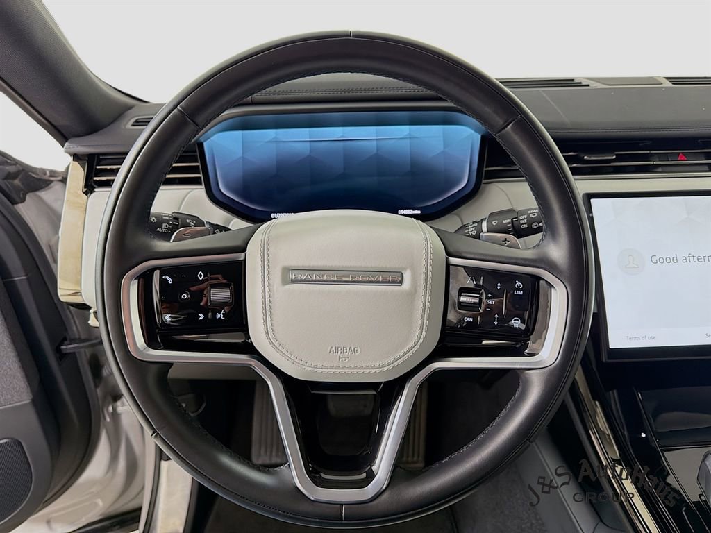 Used 2024 Land Rover Range Rover Sport SE AWD/4WD image 12