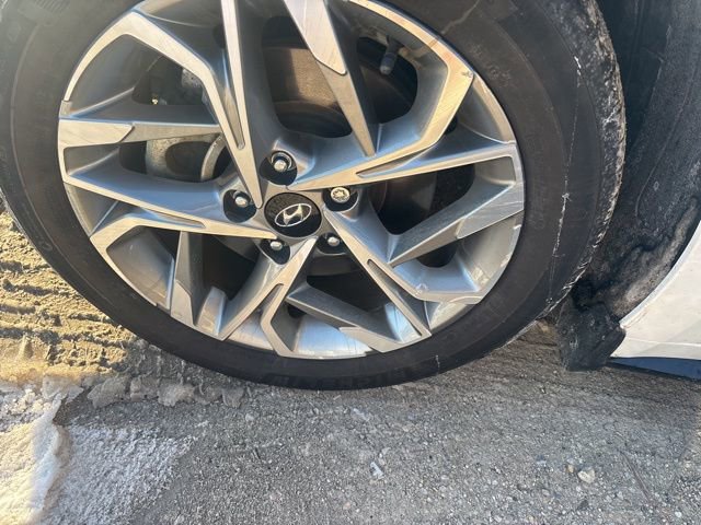 Used 2023 Hyundai Sonata SEL image 4