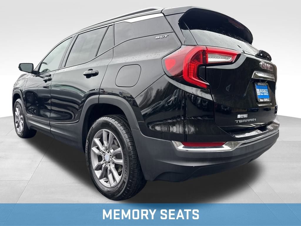 Used 2024 GMC Terrain SLT image 4