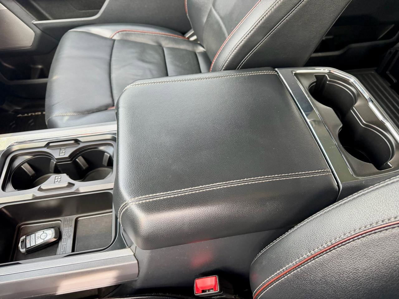 Used 2023 Ford F250 Lariat w/ Chrome Package image 35