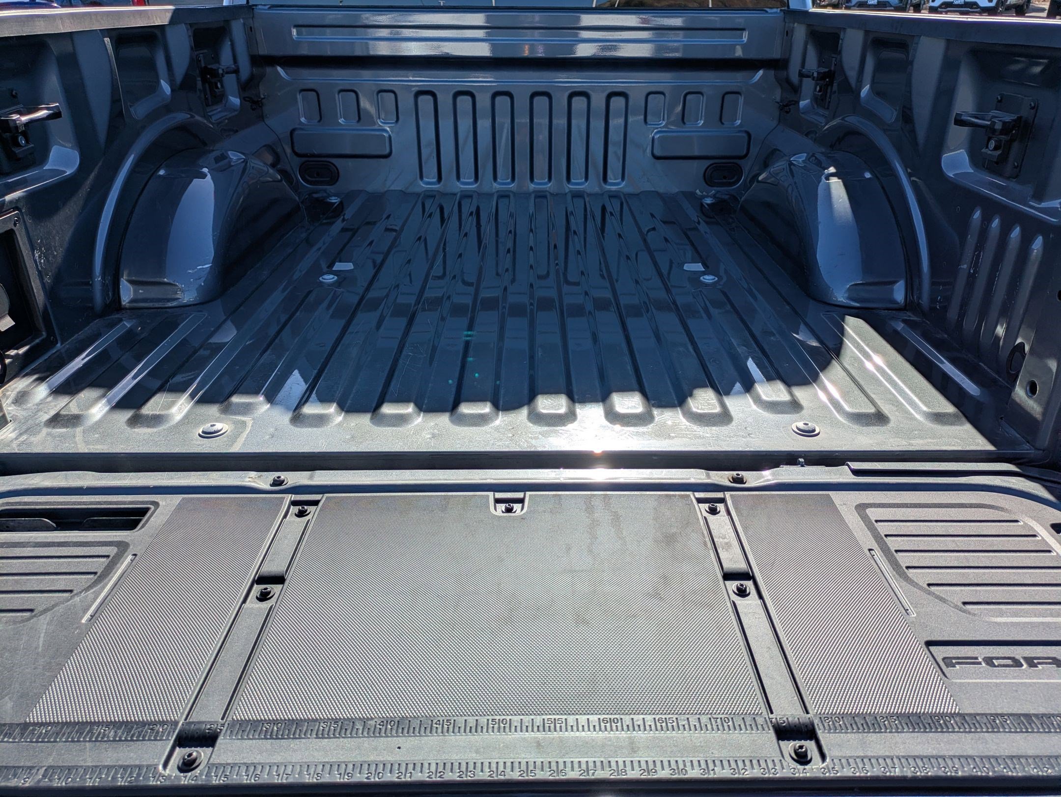 Used 2022 Ford F150 Lariat image 28