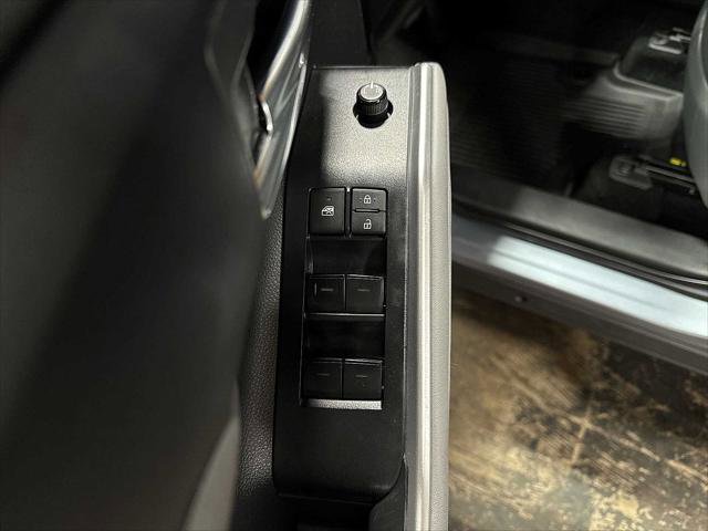 Certified 2022 Toyota Highlander XLE image 23