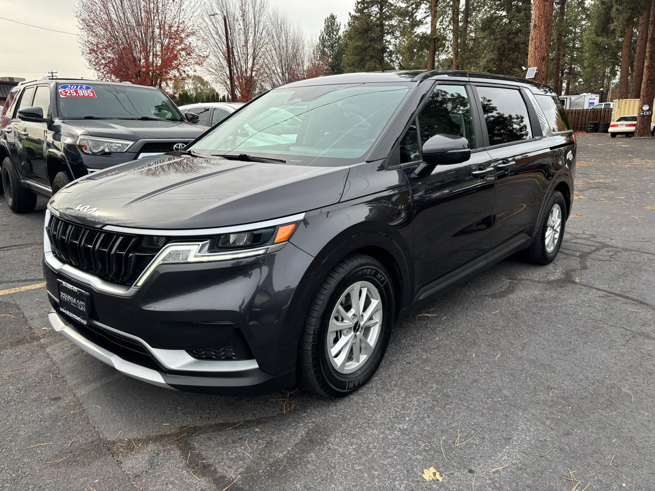 Used 2022 Kia Carnival LX
