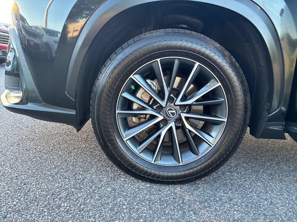 Used 2022 Lexus NX 250 FWD image 13
