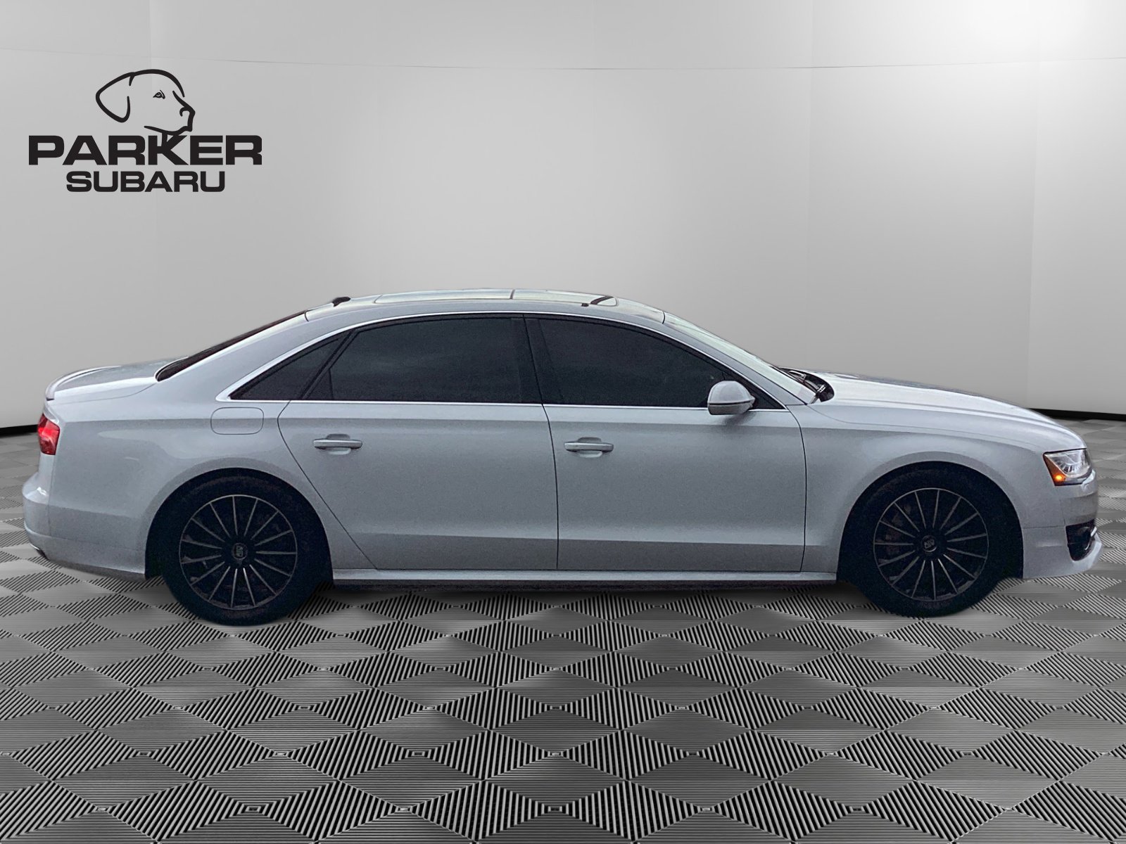 Used 2016 Audi A8 L 4.0T image 6