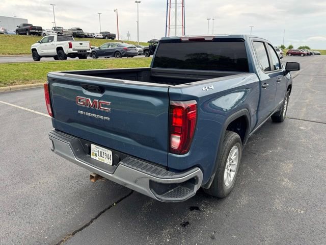 Used 2024 GMC Sierra 1500 Pro w/ Convenience Package AWD/4WD image 3