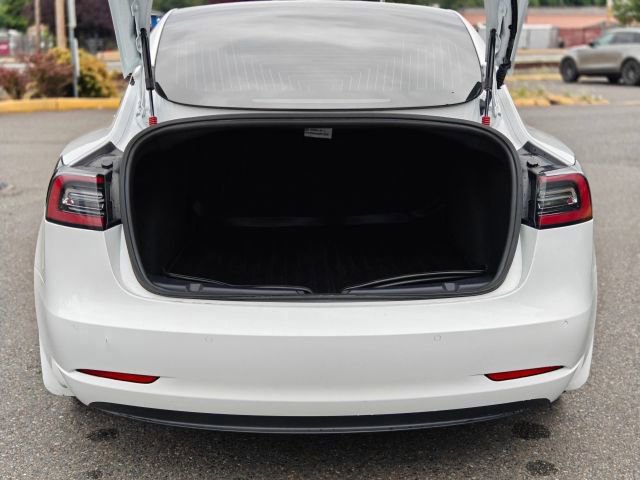 Used 2019 Tesla Model 3 Mid Range image 30