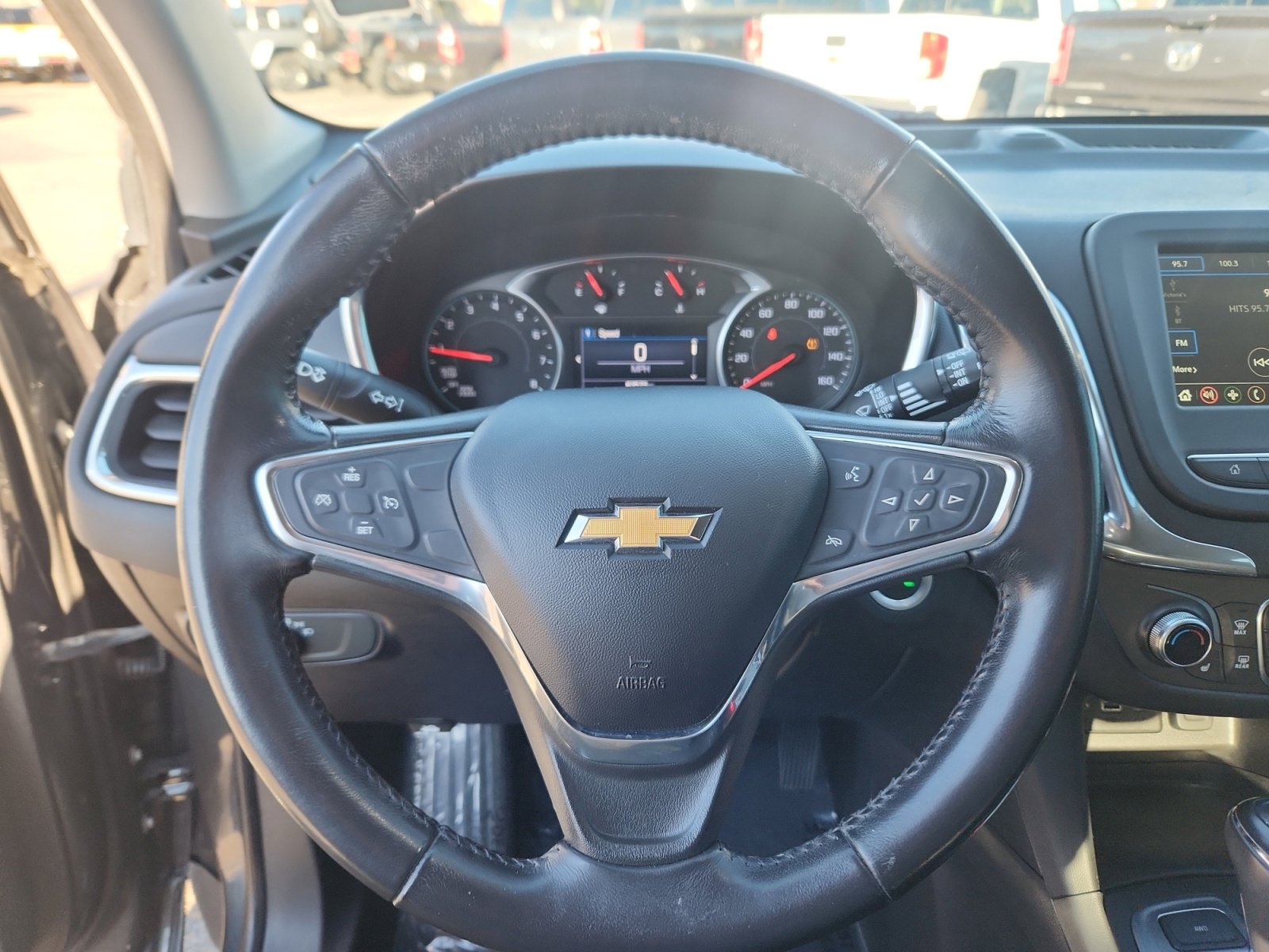 Used 2019 Chevrolet Equinox LT image 10