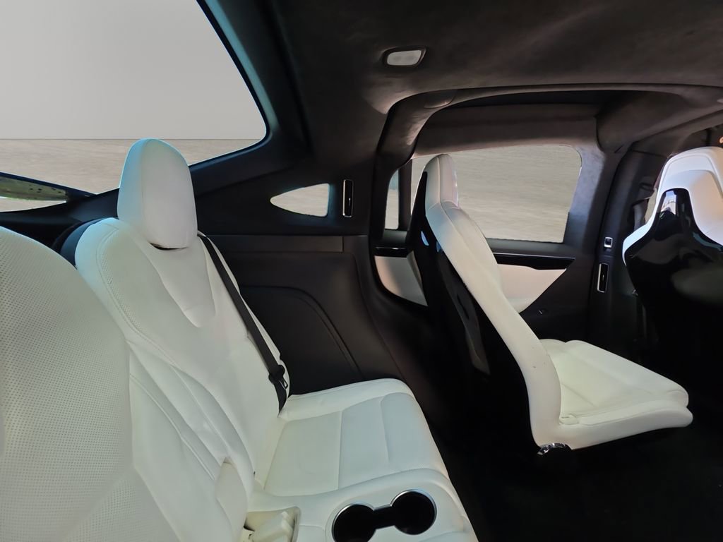 Used 2016 Tesla Model X Performance AWD/4WD image 23