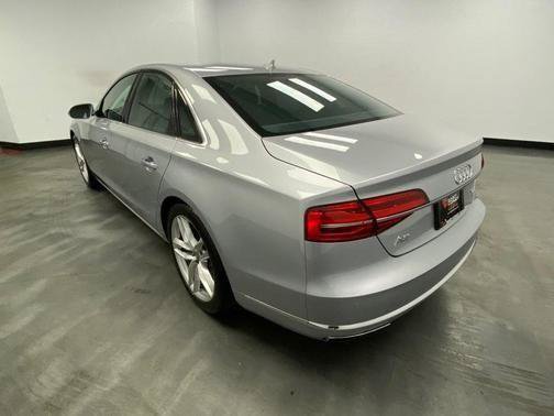 Used 2015 Audi A8 4.0T w/ Premium Package AWD/4WD image 5