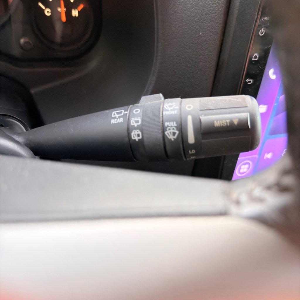 Used 2014 Jeep Patriot Latitude AWD/4WD image 35