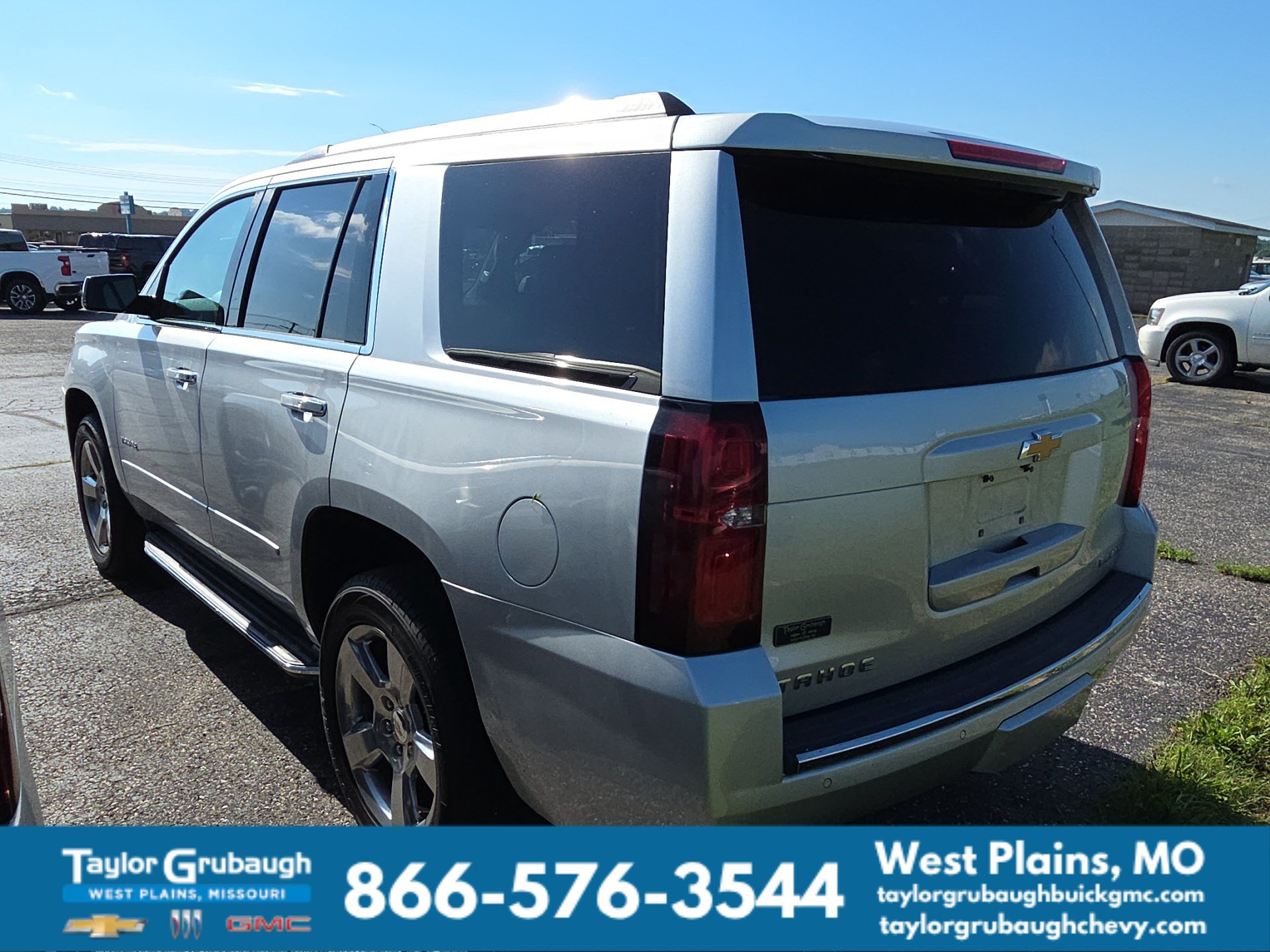 Used 2020 Chevrolet Tahoe Premier AWD/4WD image 4