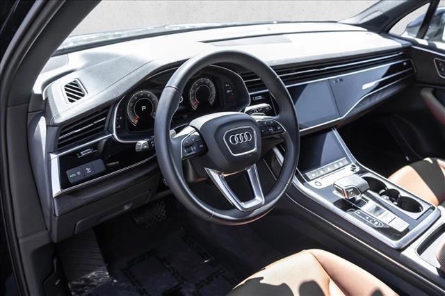 Used 2023 Audi Q7 2.0T Premium Plus w/ Premium Plus Package AWD/4WD image 10