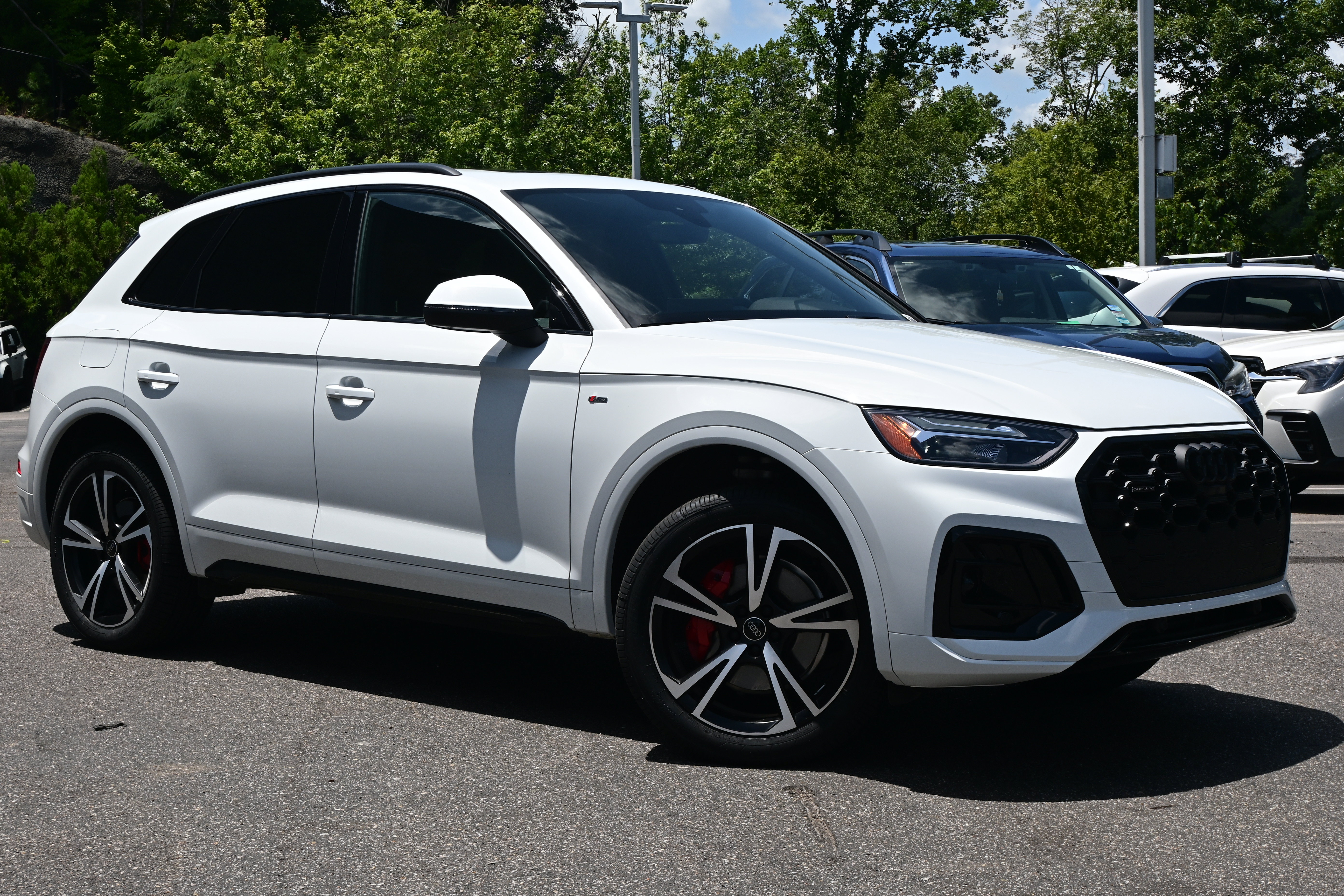 Used 2025 Audi Q5 2.0T Premium Plus AWD/4WD image 2