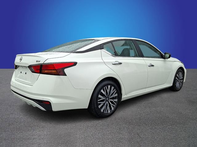 Used 2024 Nissan Altima 2.5 SV image 5