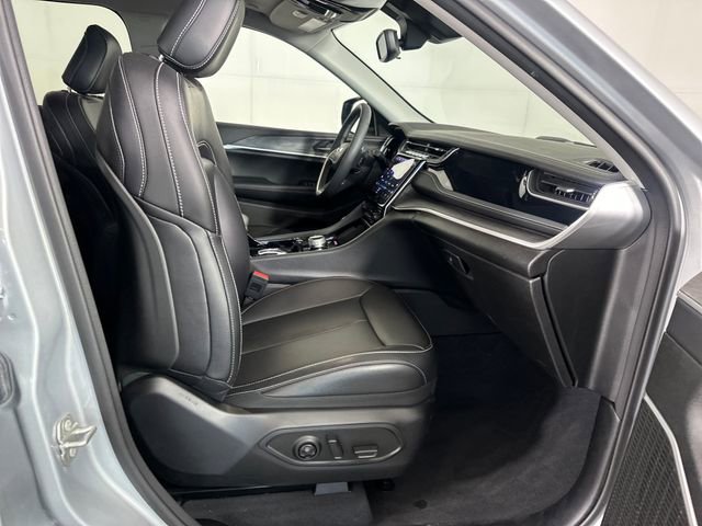 Used 2023 Jeep Grand Cherokee 4WD 4xe image 28