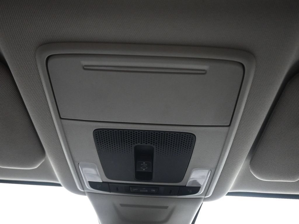 Used 2024 Honda CR-V EX-L image 27
